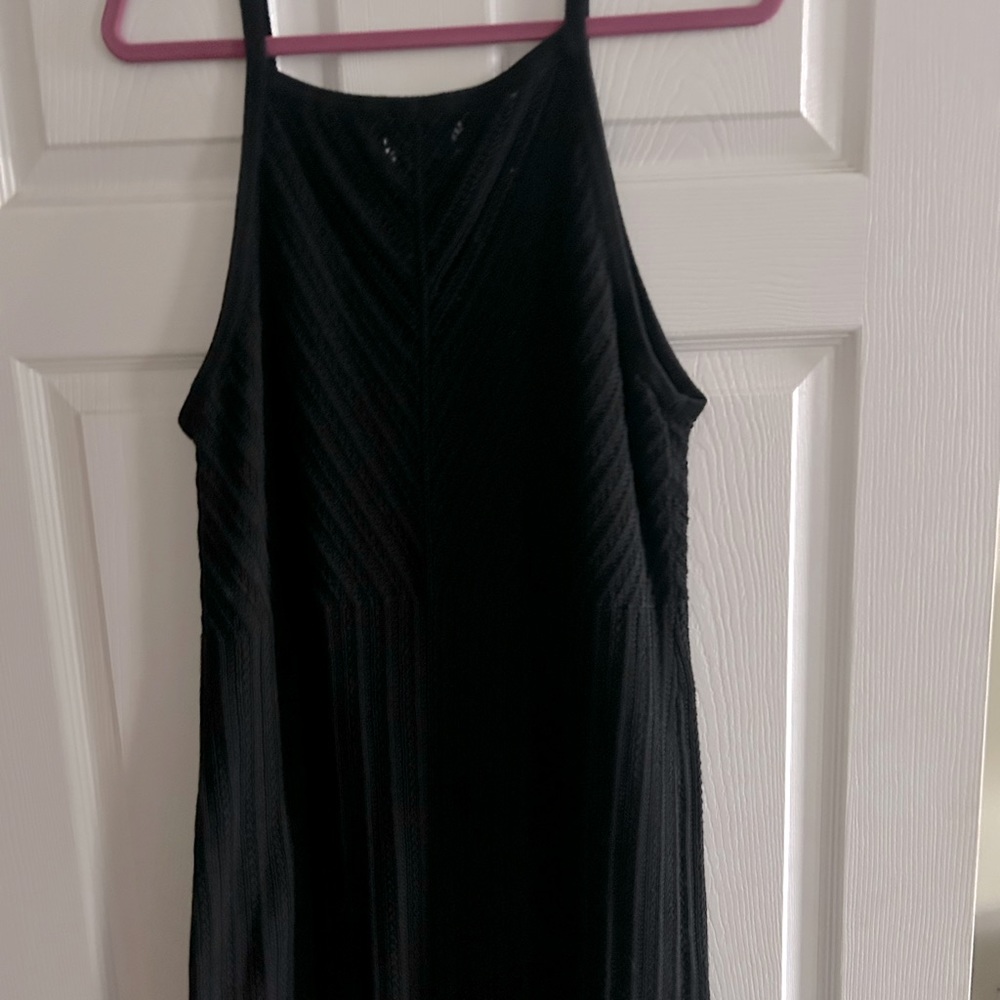 Women’s old navy size XL black knit dress.